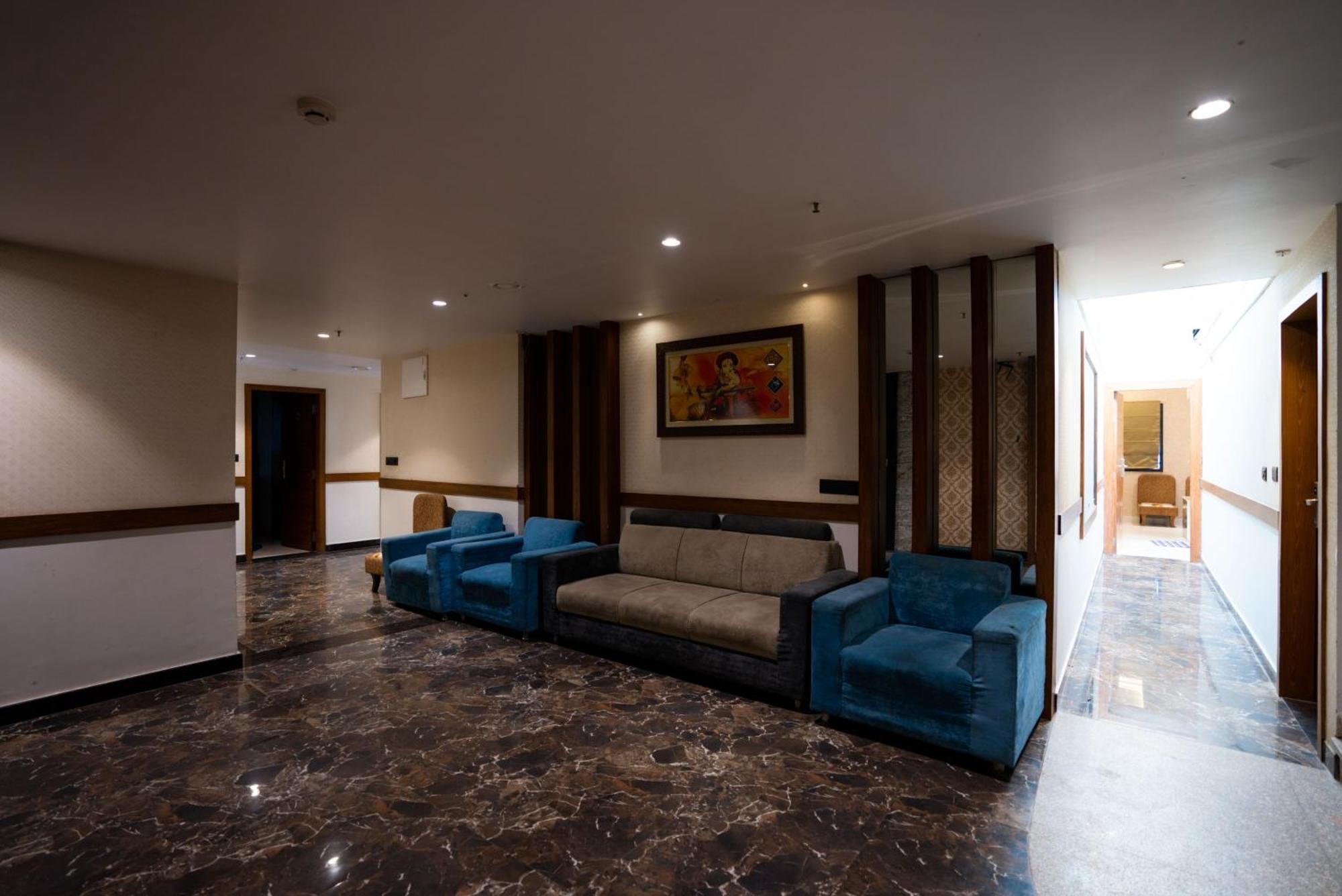 Hotel Rr 62-Jaipur City Centre Hotel エクステリア 写真