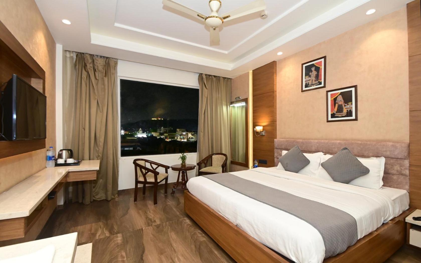 Hotel Rr 62-Jaipur City Centre Hotel エクステリア 写真