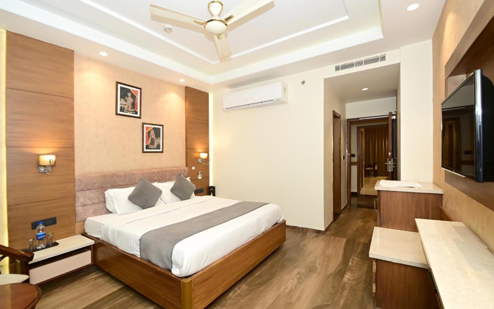 Hotel Rr 62-Jaipur City Centre Hotel エクステリア 写真