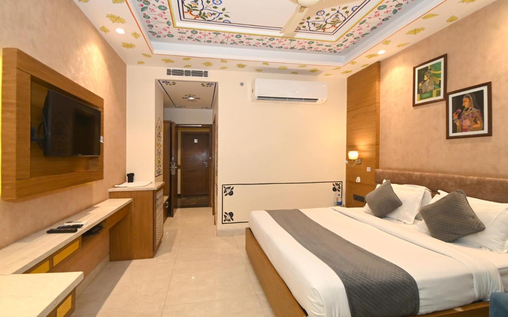 Hotel Rr 62-Jaipur City Centre Hotel エクステリア 写真