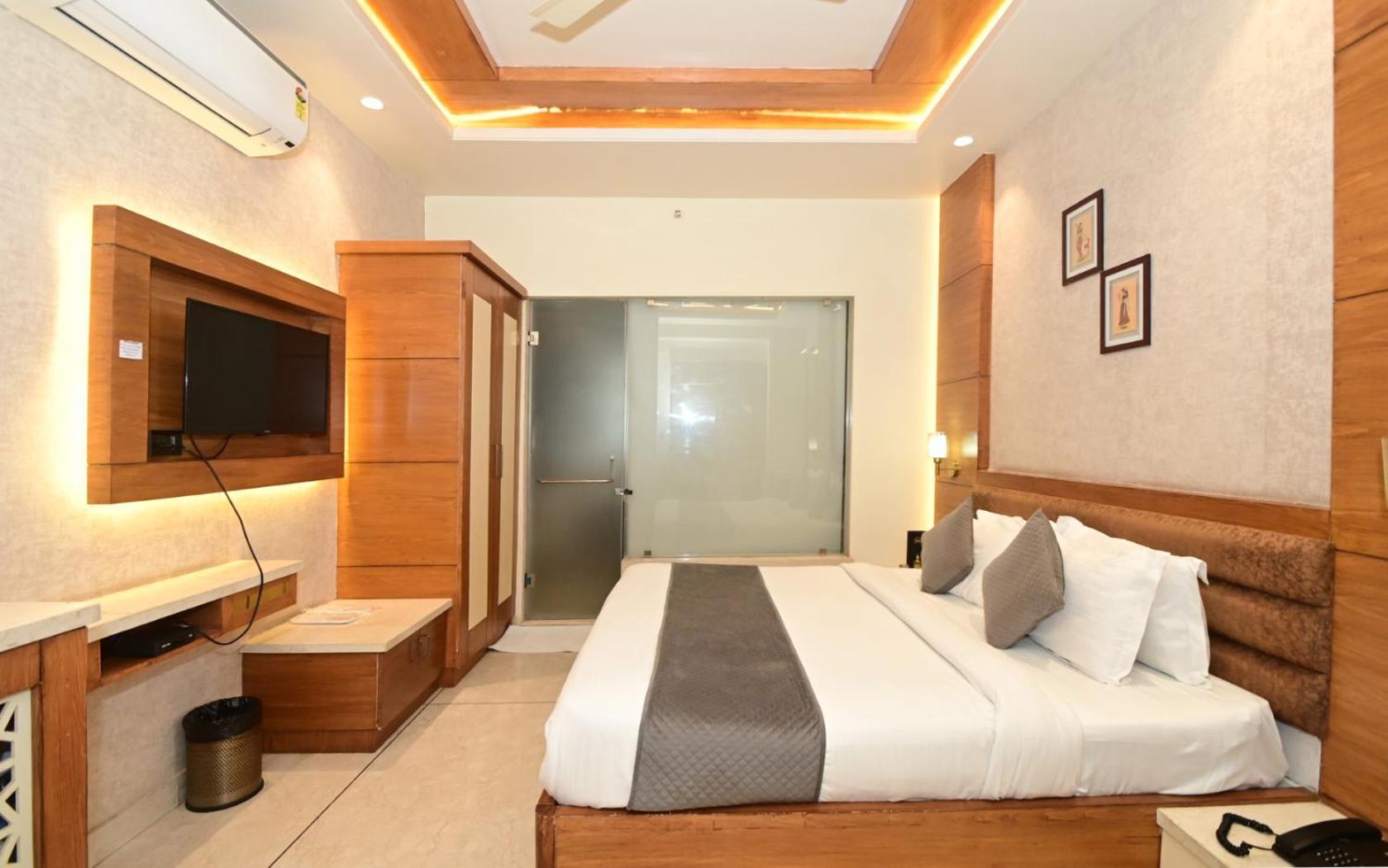 Hotel Rr 62-Jaipur City Centre Hotel エクステリア 写真