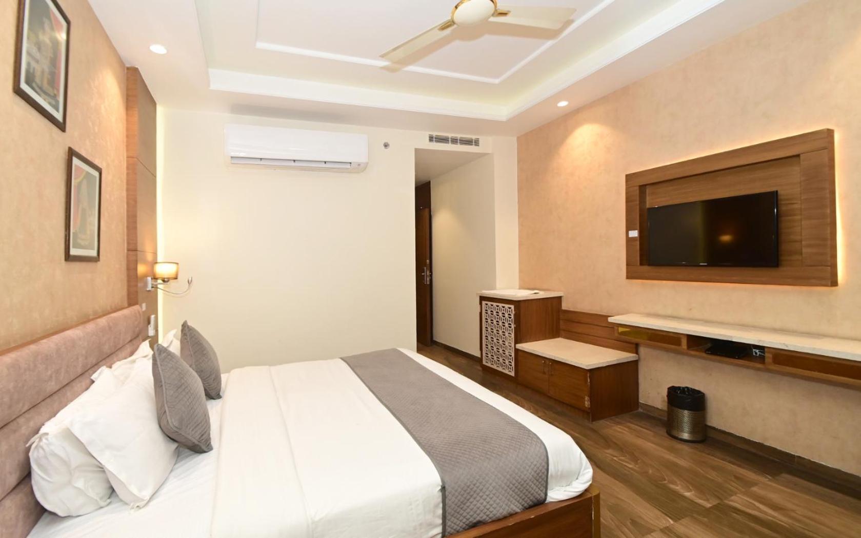 Hotel Rr 62-Jaipur City Centre Hotel エクステリア 写真