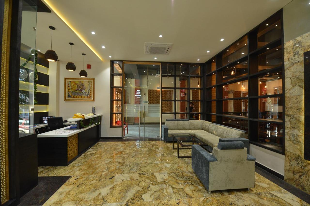 Hotel Rr 62-Jaipur City Centre Hotel エクステリア 写真