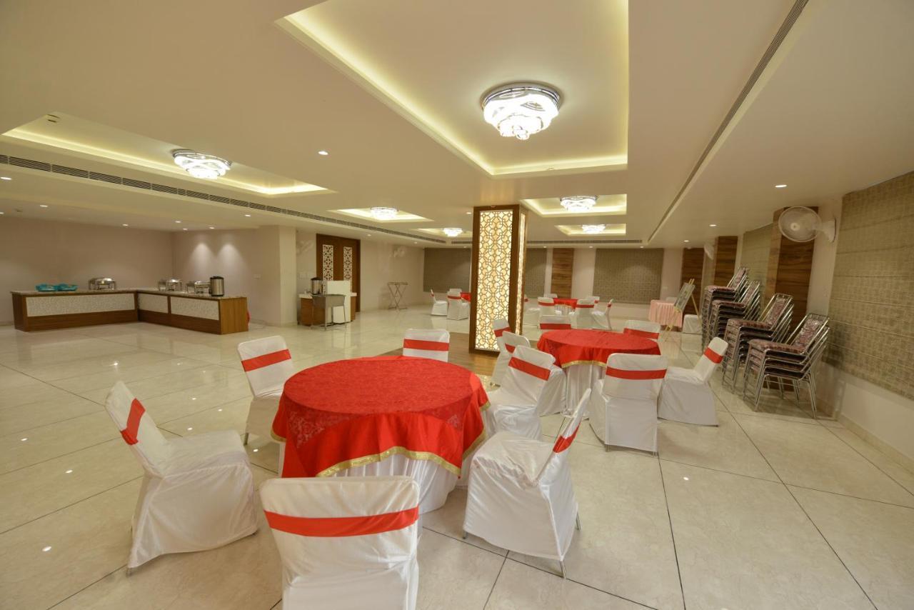 Hotel Rr 62-Jaipur City Centre Hotel エクステリア 写真