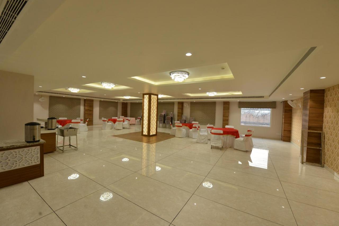 Hotel Rr 62-Jaipur City Centre Hotel エクステリア 写真